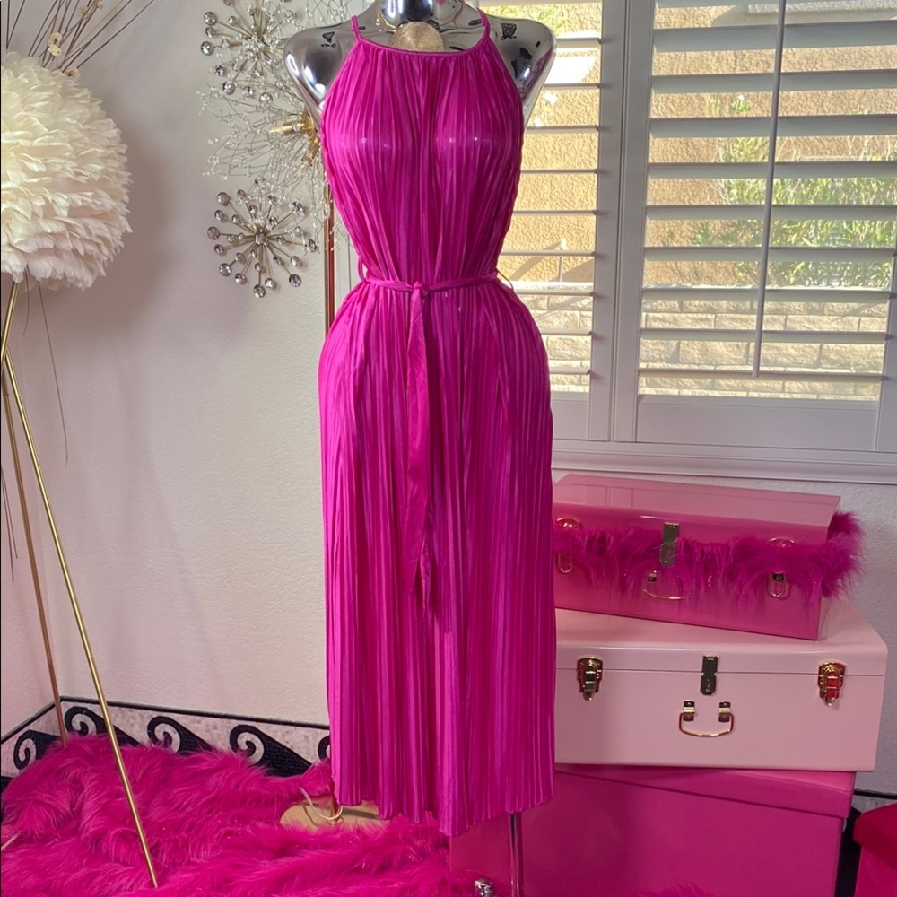Barbiecore Pleated Fuchsia Dress